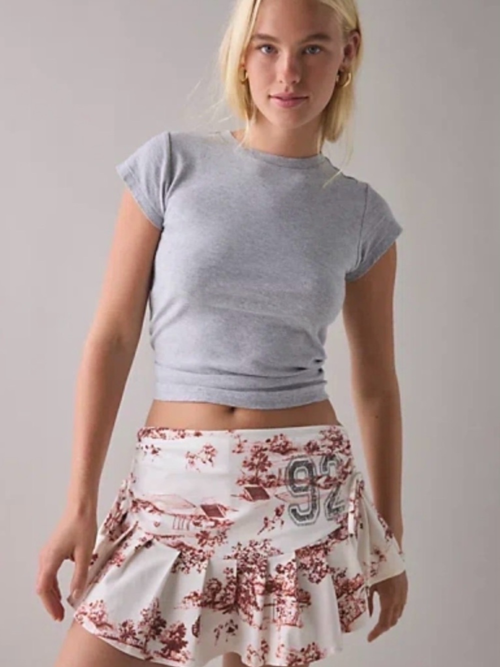 NWOT Urban Outfitters Bec Pleated Micro Skirt - Picture 3 of 5